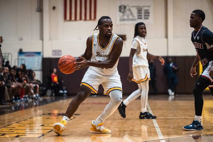 Beechcroft vs Eastmoor Academy boys basketball 020923 Gabe Haferman26